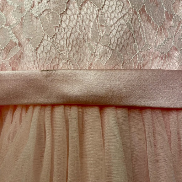 JJ’s House A-line Square Floor-Length Lace/Tulle Flower Girl Dress, size 6. - Picture 5 of 10